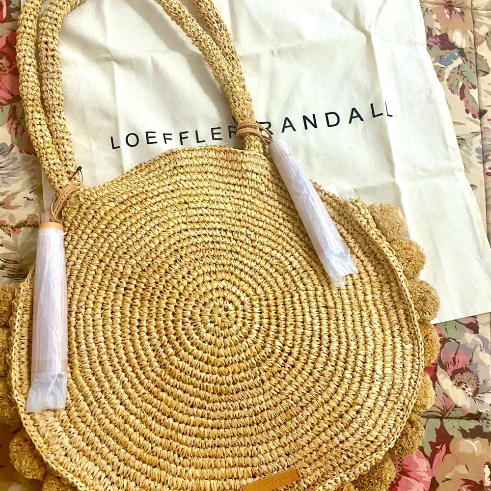 Straw raffia Pom Pom tote bag purse